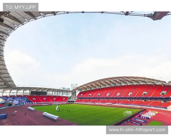 武汉三镇用宽度把场面完全撑开